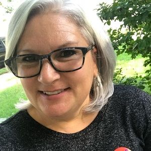 Meet your Posher, Suzanne westre